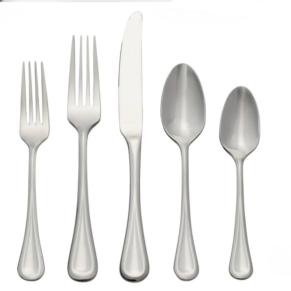 Oneida Virage 20 Piece Flatware Set 18/0 Stainless Steel Service for 4 Silver